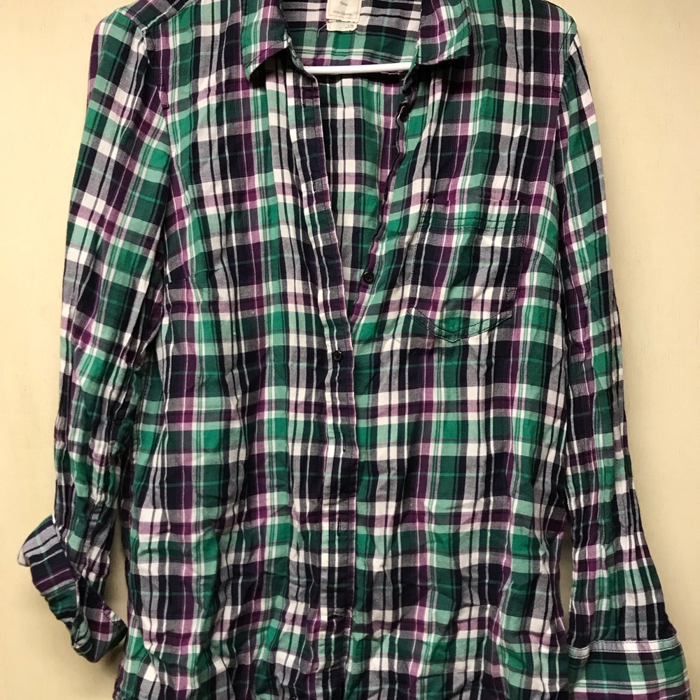 👧 GAP BOYFRIEND FIT BUTT DOWN FLANNEL PLAID SHIRT